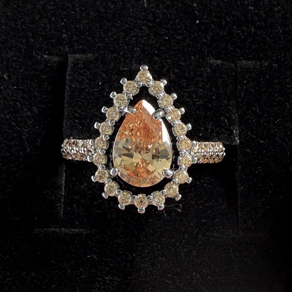 Bomb Party Ring | She’s All Sparkle | RG82907 | Size 7